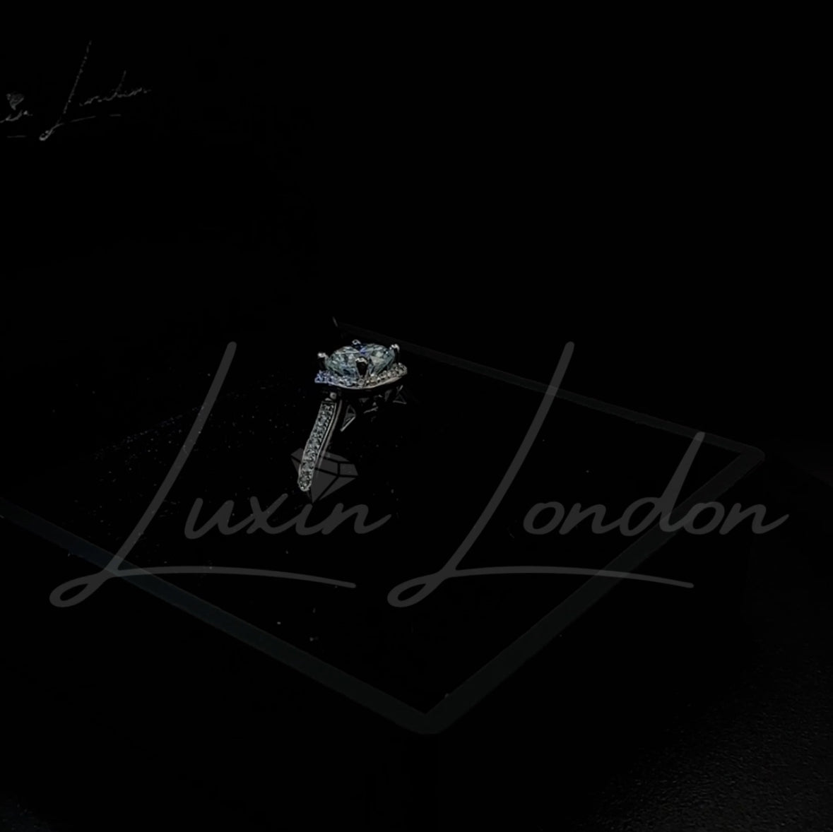 Dazzling Adjustable Moissanite Diamond Ring